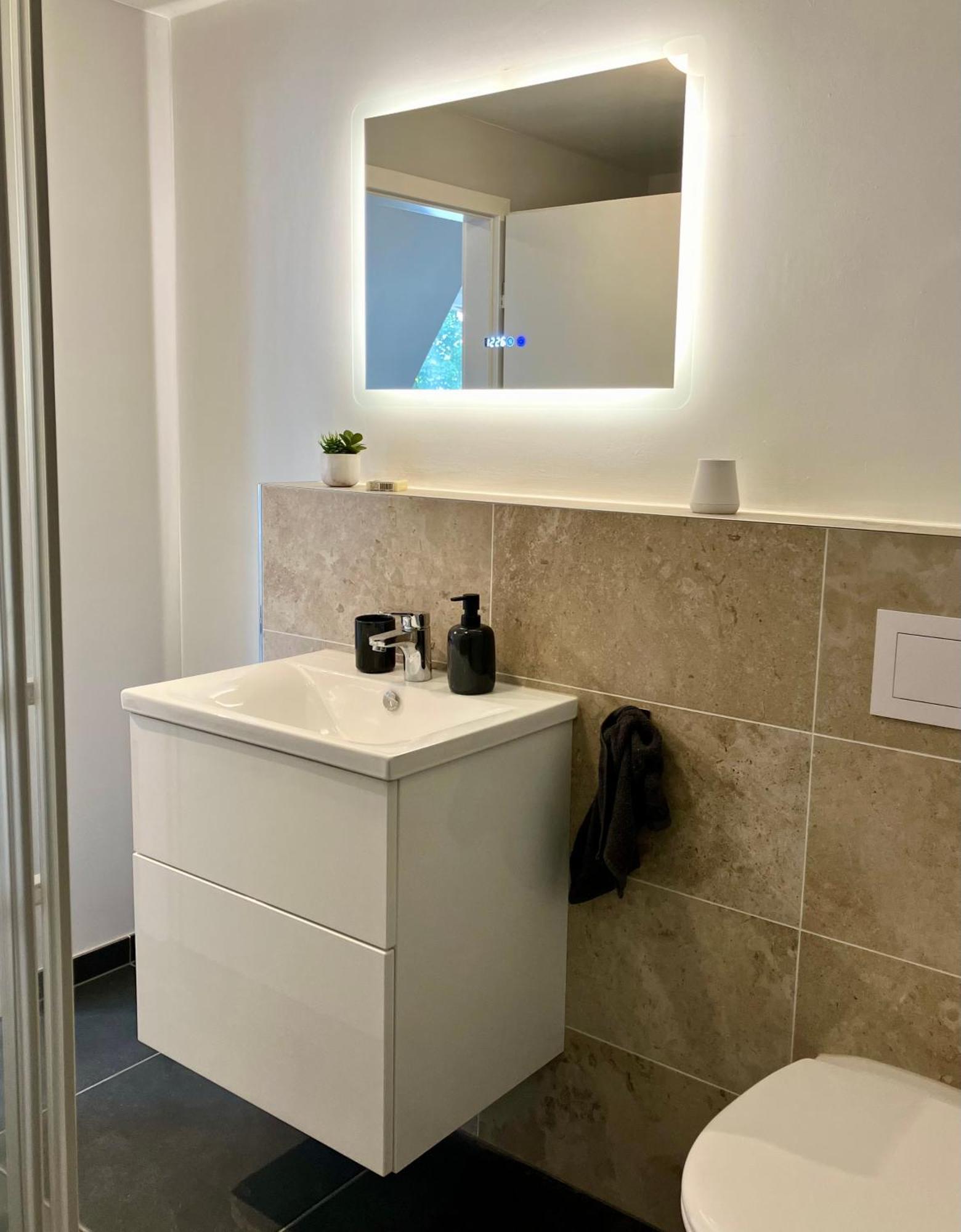 Airport Business Apartment Norderstedt Ngoại thất bức ảnh